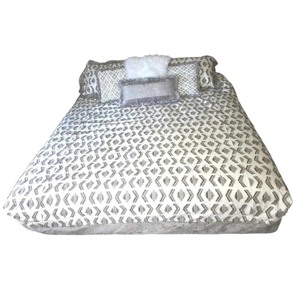 Boho Tufted Geometric Comforter Set with Decorative Pillows Grey Cream 7 Piece